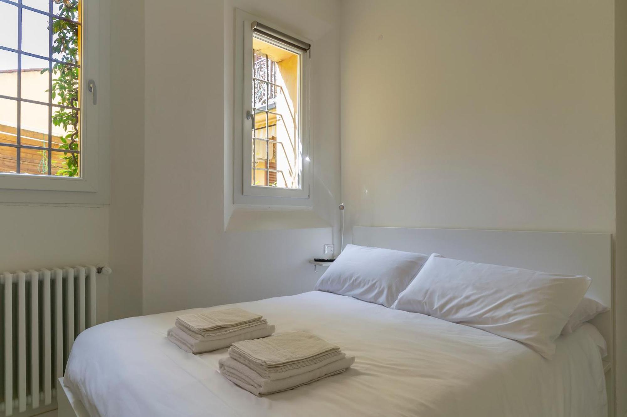 Apartment Amos - 5 Minutes From Piazza Maggiore Болонья Екстер'єр фото